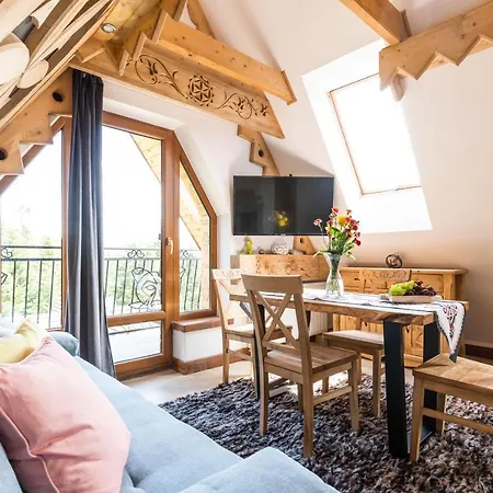 Rezydencja Pod Niedzwiedziem Koscielisko Apartment